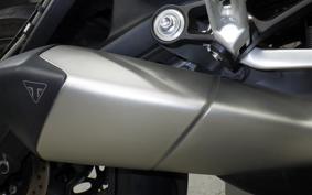 TRIUMPH STREET TRIPLE RS 2024