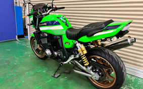 KAWASAKI ZRX1200 DAEG 2011 ZRT20D