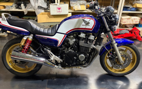 HONDA CB750 2005 RC42