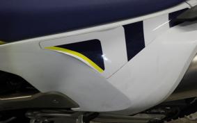 HUSQVARNA 701ED 2020