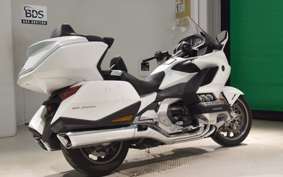 HONDA GL 1800 GOLD WING TOUR DCT 2021 SC79