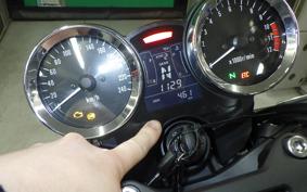 KAWASAKI Z900RS 2025 ZR900K