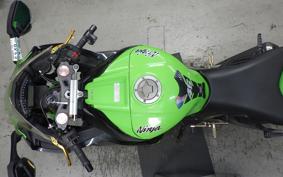 KAWASAKI ZX 10 NINJA R 2011
