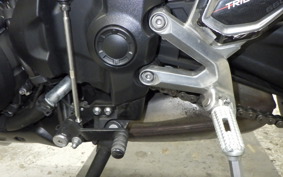 TRIUMPH TRIDENT 660 2023