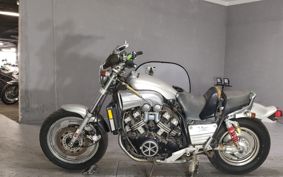 YAMAHA VMAX 2WEE