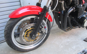 KAWASAKI GPZ1100 1984 ZXT10A