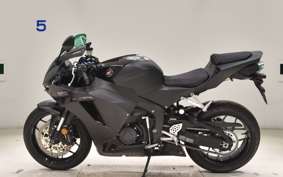 HONDA CBR600RR 2025 PC40