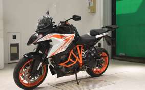 KTM 1290 SUPER DUKE GT 2019