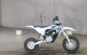 OTHER  HUSQUARNA EE 5 ..