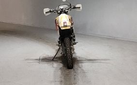 SUZUKI TS200R SH12A