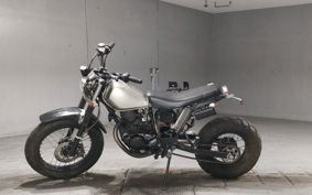 YAMAHA TW225 DG09J