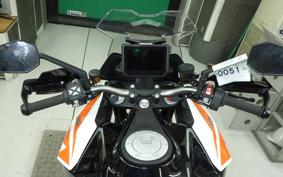 KTM 1290 SUPER DUKE GT 2025