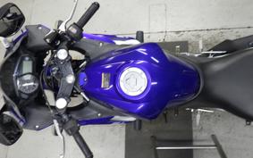 YAMAHA YZF-R25 A RG10J