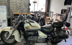 SUZUKI  INTRUDER  CLASSIC 400 YELLOW YA -STROKE W 2009 VK56A
