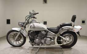 YAMAHA DRAGSTAR 400 2002 VH01J