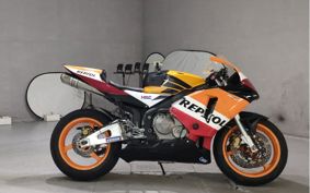 HONDA CBR600RR PC37