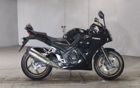 HONDA CBR250R MC41