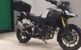 SUZUKI Vｽﾄﾛｰﾑ1000A 2014 VU51A