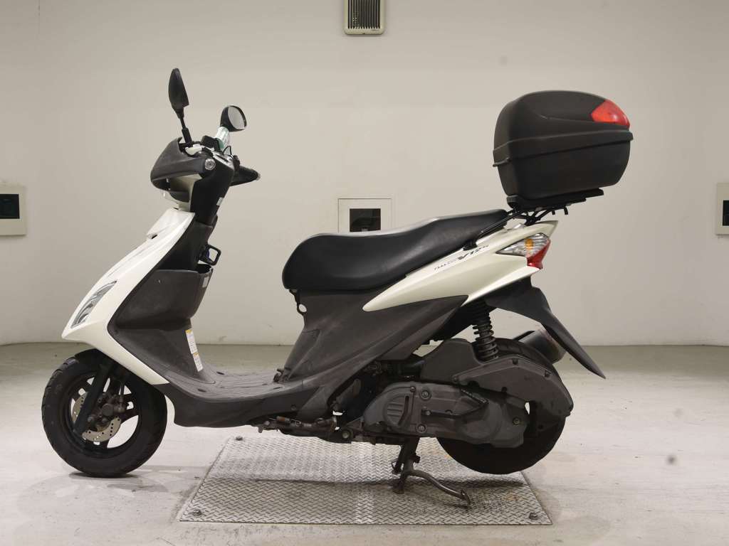 Фото Suzuki ADDRESS V125 S с японского аукциона
