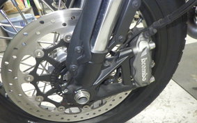 DUCATI SCRAMBLERナイトシフト 2022