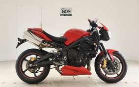 TRIUMPH STREET TRIPLE R 2011