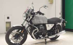 MOTO GUZZI V7 MILANO 2019