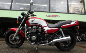 HONDA CB750 2025 RC42