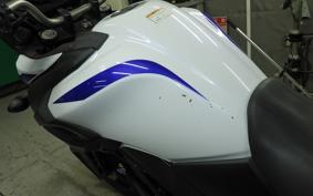 SUZUKI Vｽﾄﾛｰﾑ650XTA 2019 C733A