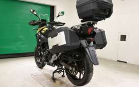 SUZUKI Vｽﾄﾛｰﾑ250A