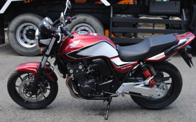 HONDA CB400SF 2023 NC42