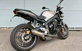 TRIUMPH STREET TRIPLE R 2010 TMD416