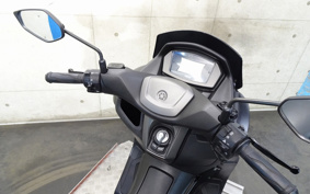YAMAHA N-MAX SEG6J