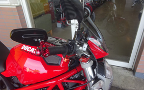 DUCATI MONSTAR 1100 2010 ZDMM502AA9B