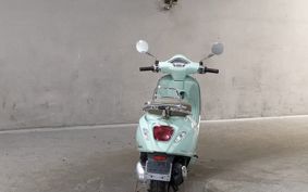 VESPA PRIMA BEIGE RA125 ..