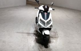 PGO G-MAX125 ..