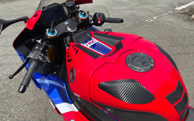 HONDA CBR1000RR-R FB SP 2024 SC82