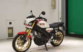 YAMAHA XSR155 2024