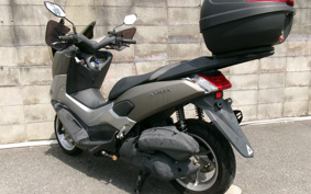 YAMAHA N-MAX SE86J