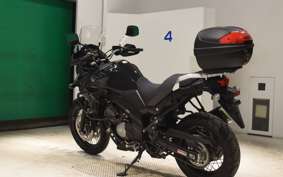 SUZUKI Vｽﾄﾛｰﾑ650XTA 2018 C733A