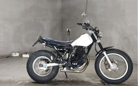 YAMAHA TW225 DG09J