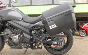 SUZUKI DL650 ( V-Strom 650 ) 2014 C7111