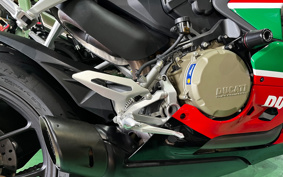 DUCATI PANIGA-REV2 BAYLISS 2023 1H00