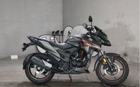 HONDA X-BLADE KC35
