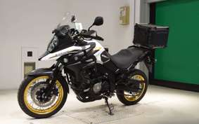 SUZUKI Vｽﾄﾛｰﾑ650XTA 2023 C733M