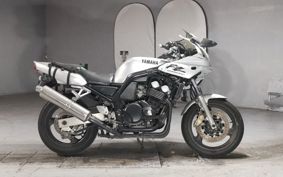 YAMAHA FZ400 4YR