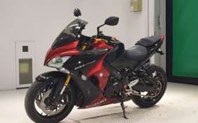 SUZUKI GSX-S1000F 2015
