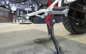 BENELLI TNT125