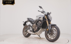 HONDA CB650R E-Clutch 2026 RH17