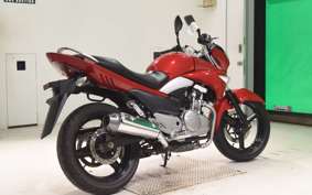 SUZUKI GSR250 2021