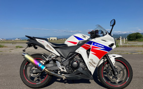 HONDA CBR250R MC41